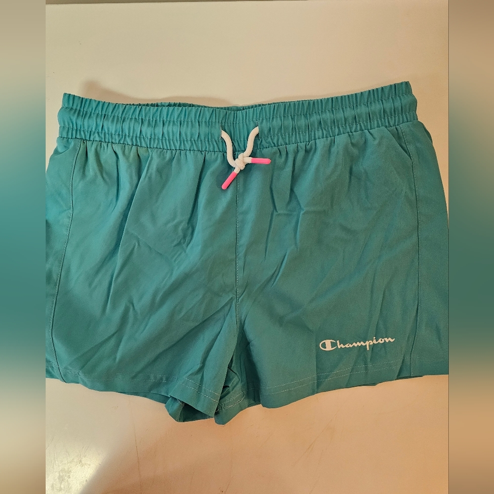 Girls shorts size 14/16 champion